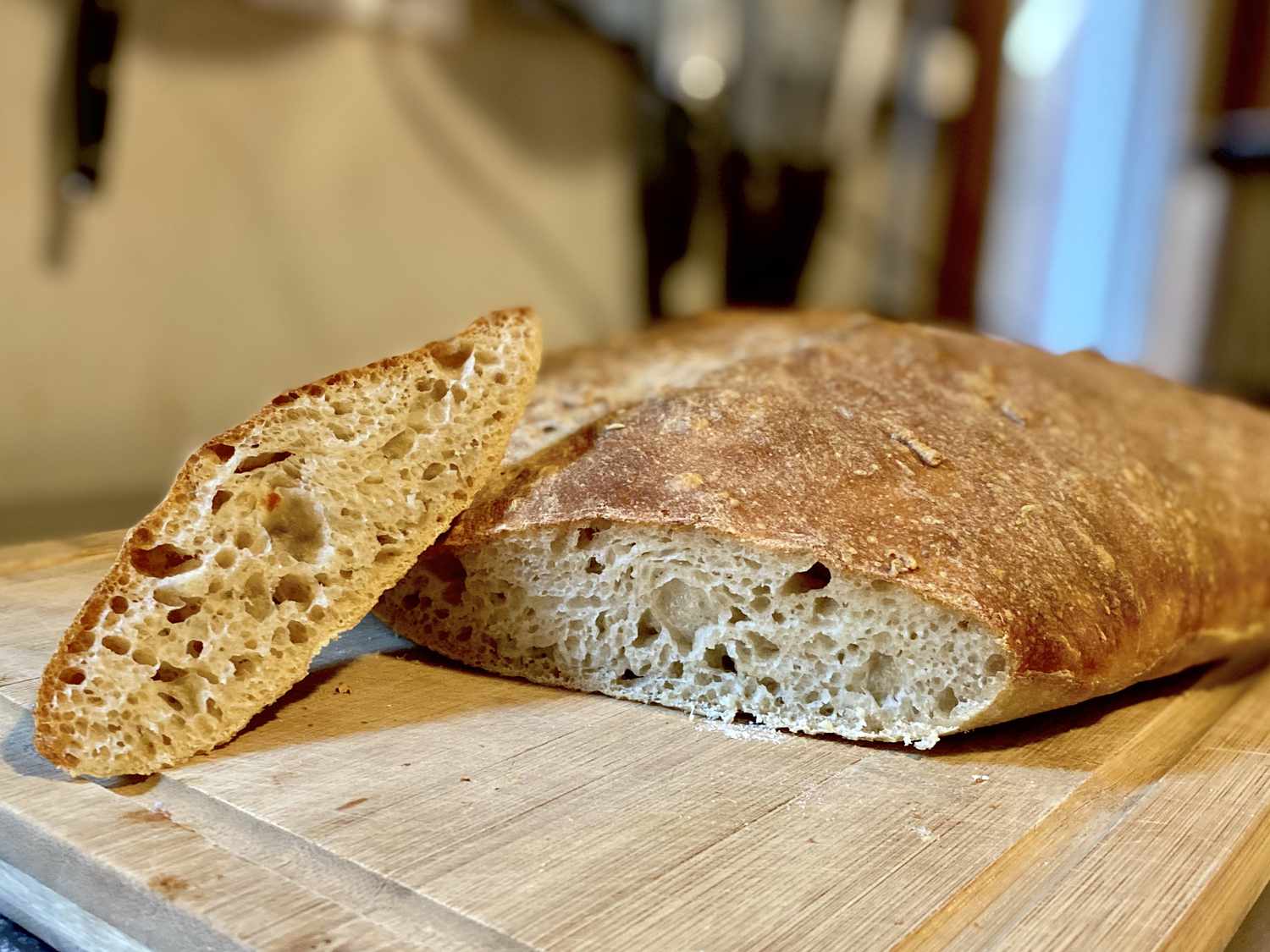 Overnight No-Knead Country Loaf