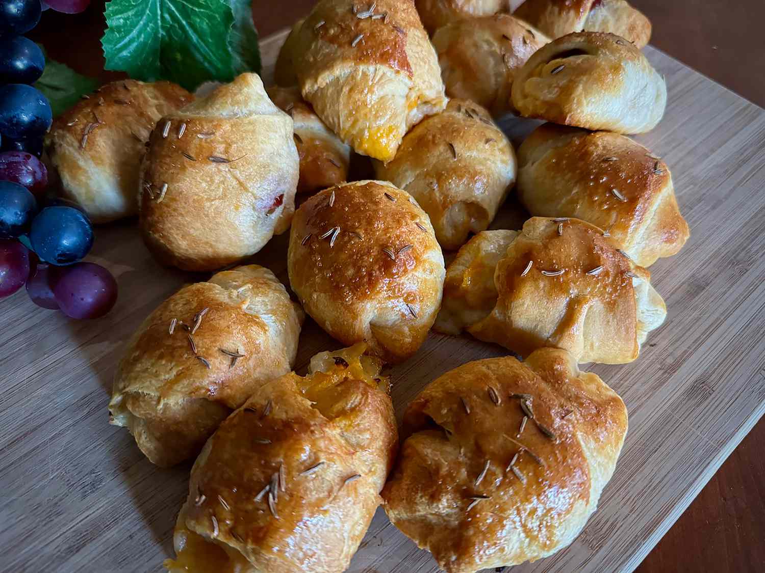 Reuben-Stuffed Crescent Bites