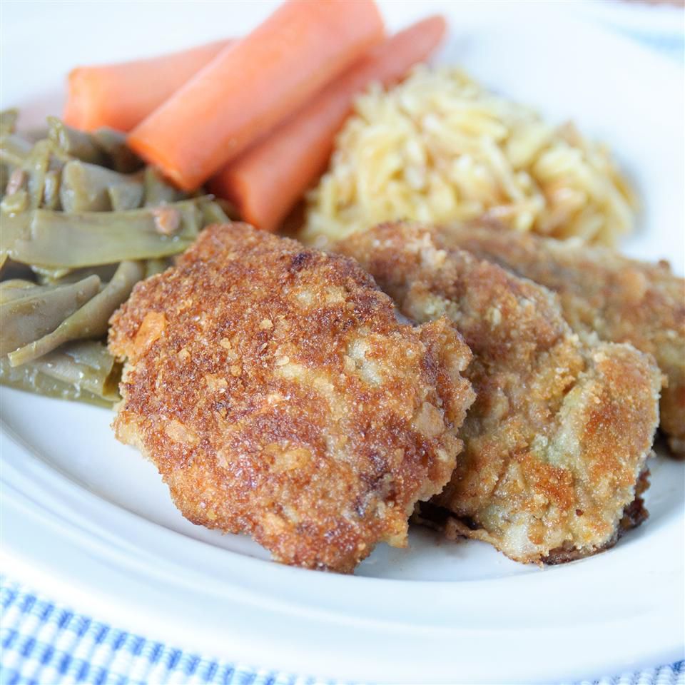 Crispy Breaded Venison Cutlets