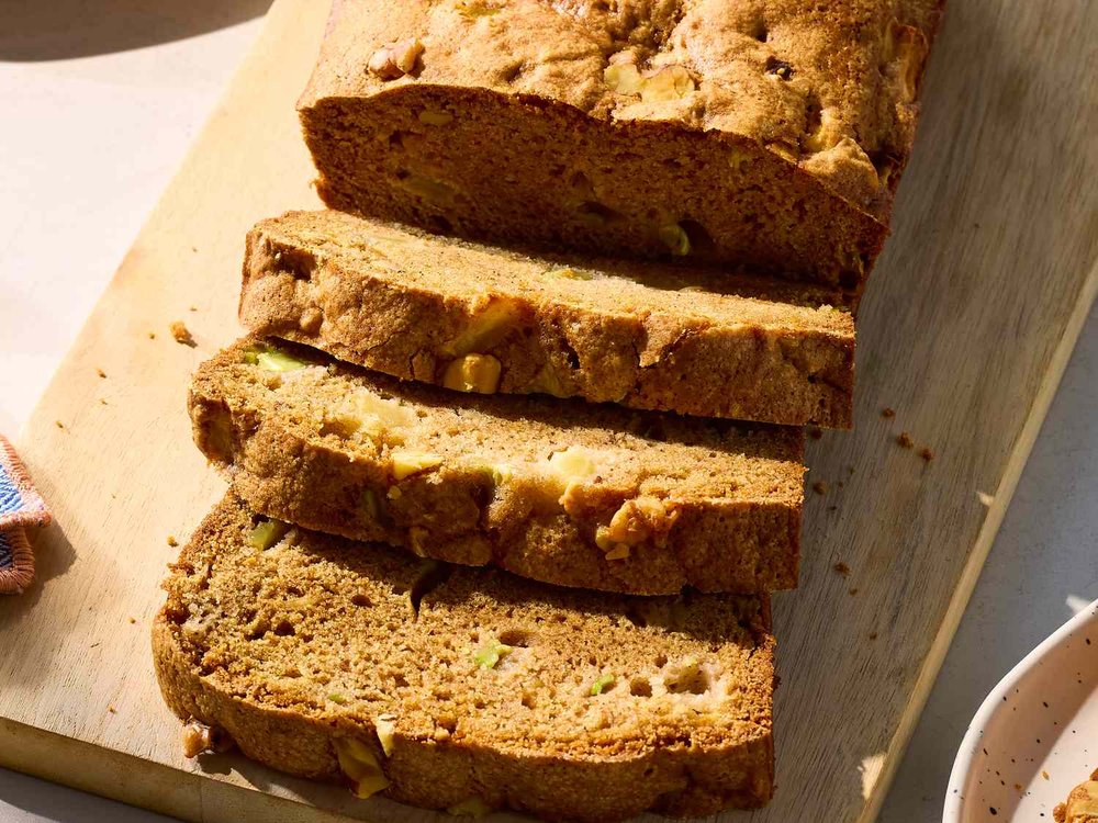 Cinnamon Apple–Zucchini Quick Bread