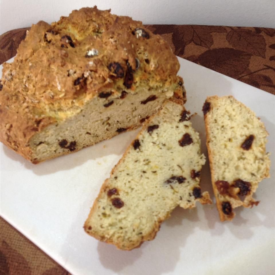 Aunt Kathy’s Classic Irish Soda Loaf