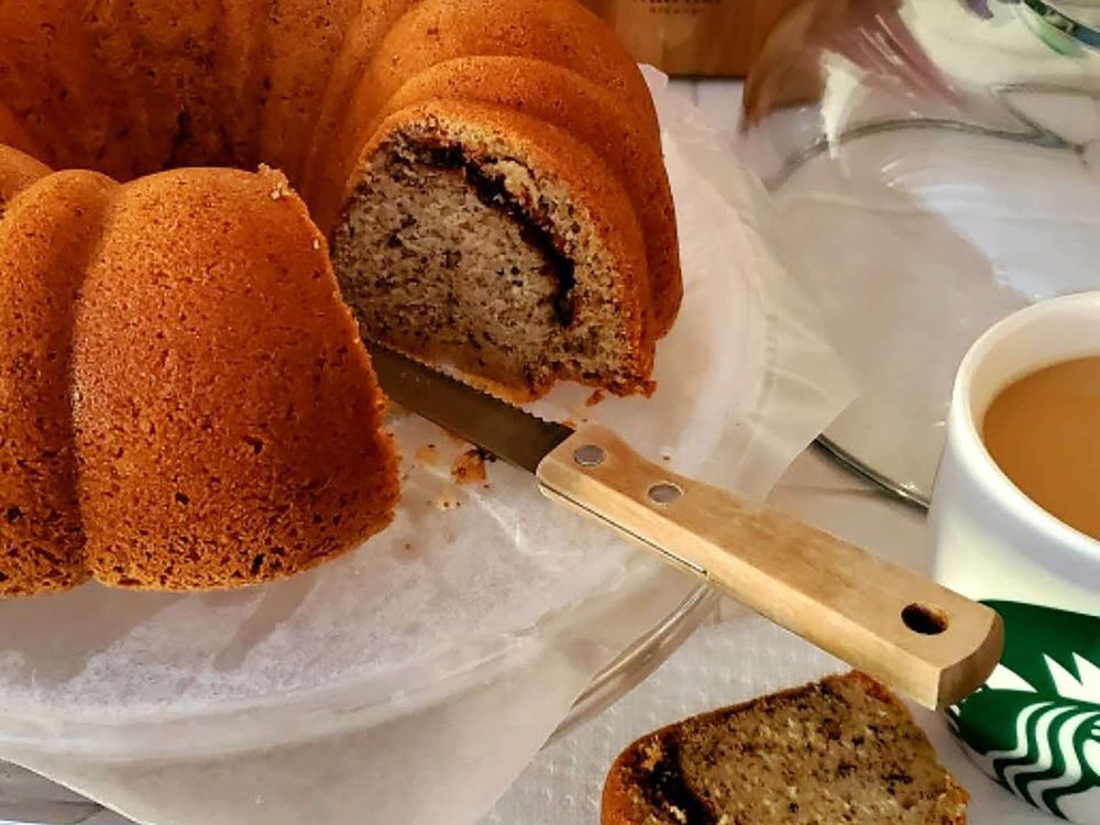 Buttery Blueberry Bundt Pound Cake
