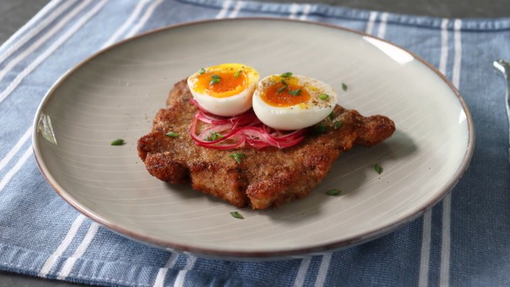 Morning Maple-Spiced Pork Cutlets