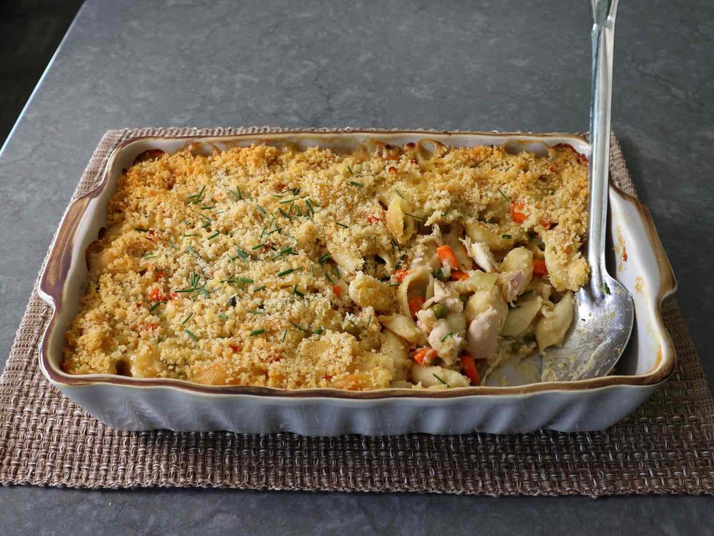 Baked Chicken Pot Pie Pasta Casserole