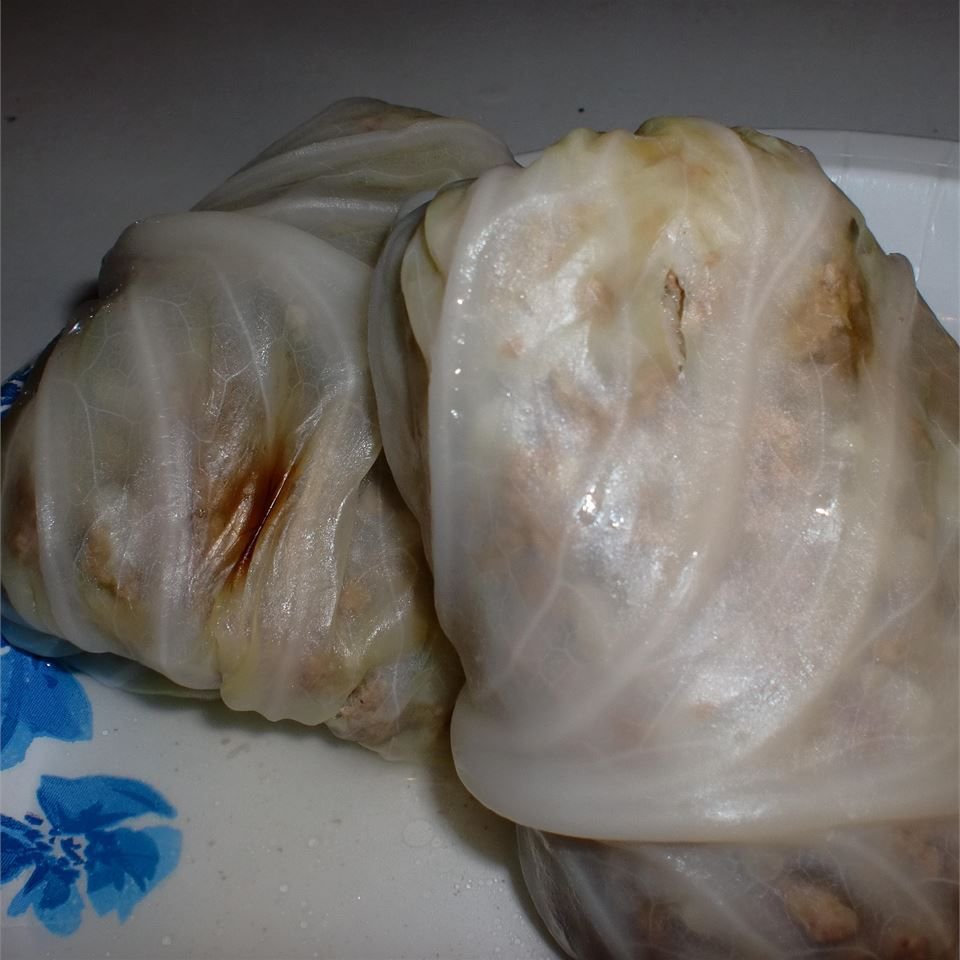 Stuffed Cabbage Rolls (Galuskies)