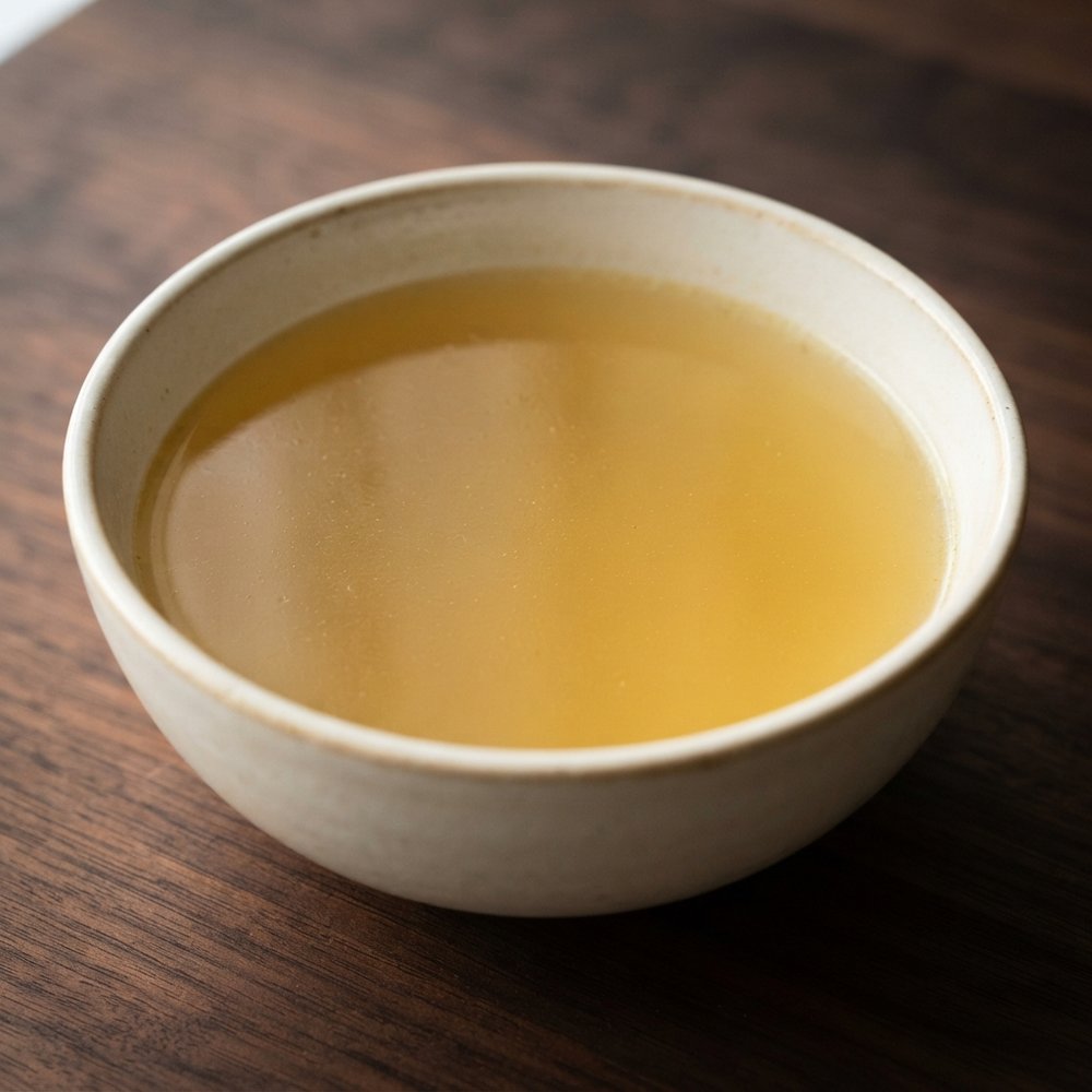 Slow Cooker Chicken Stock