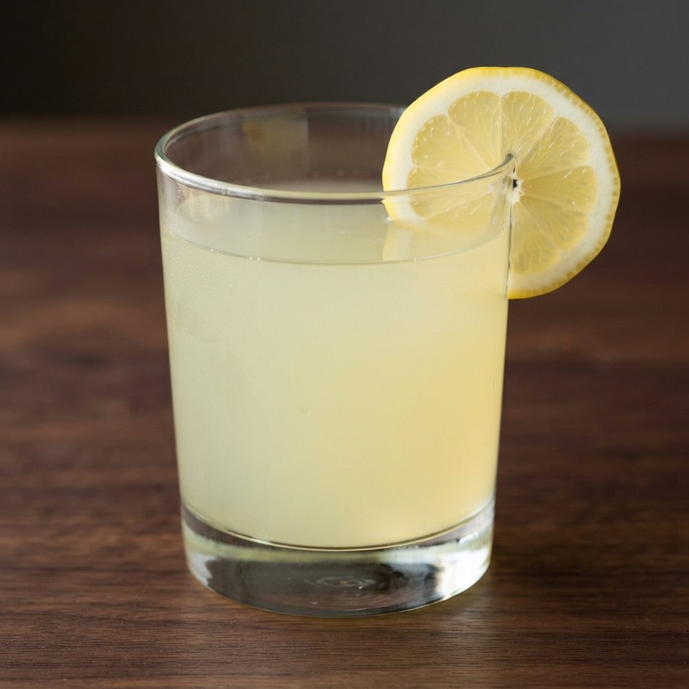 Simple Homemade Lemonade