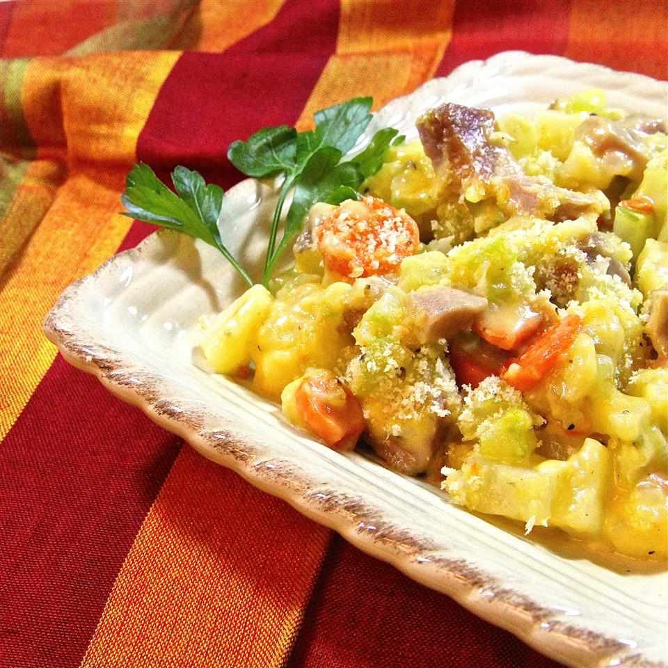 Cheesy Ham and Potato Bake