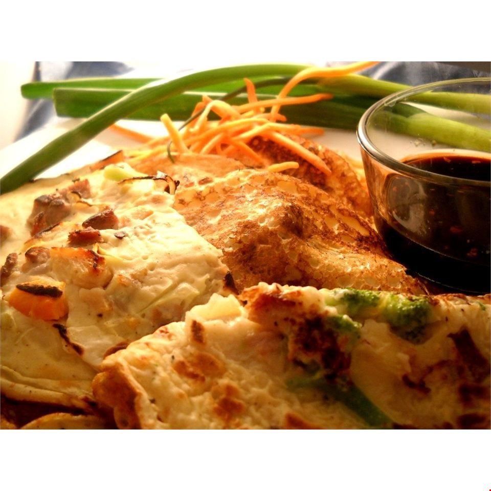 Korean-Style Savory Pancake Pizza