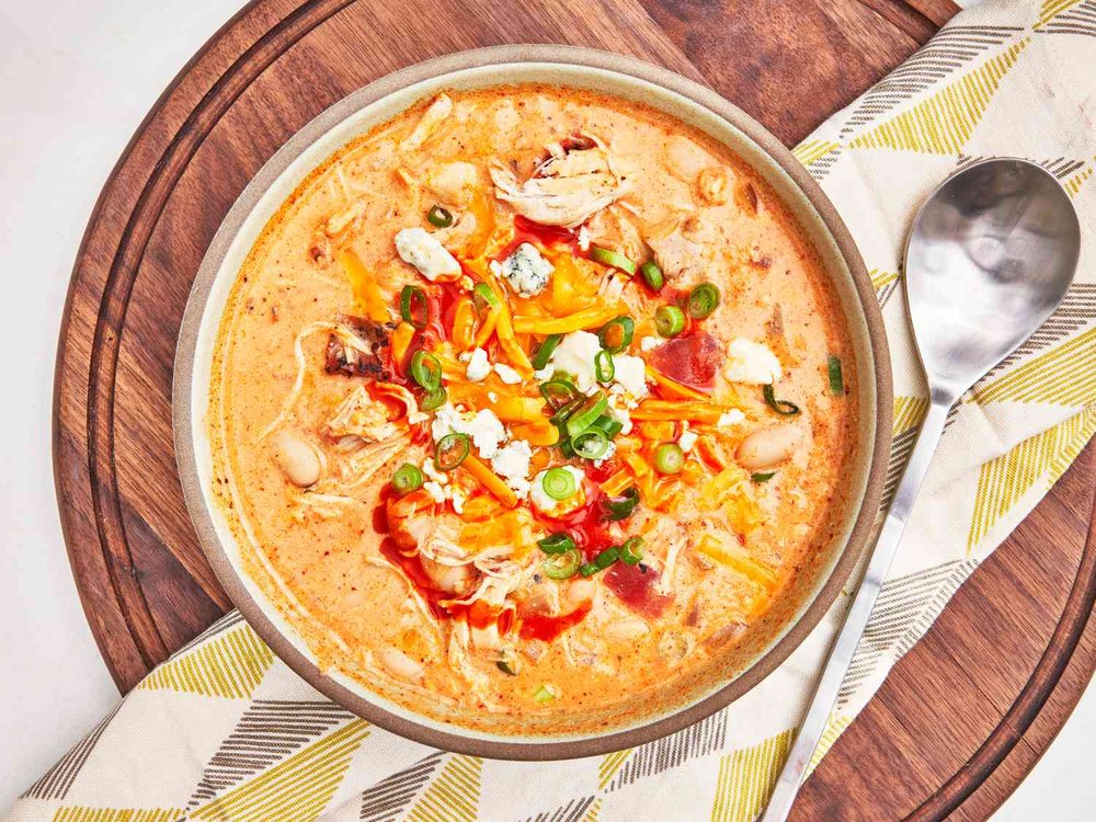 Crockpot Buffalo White Chicken Chili